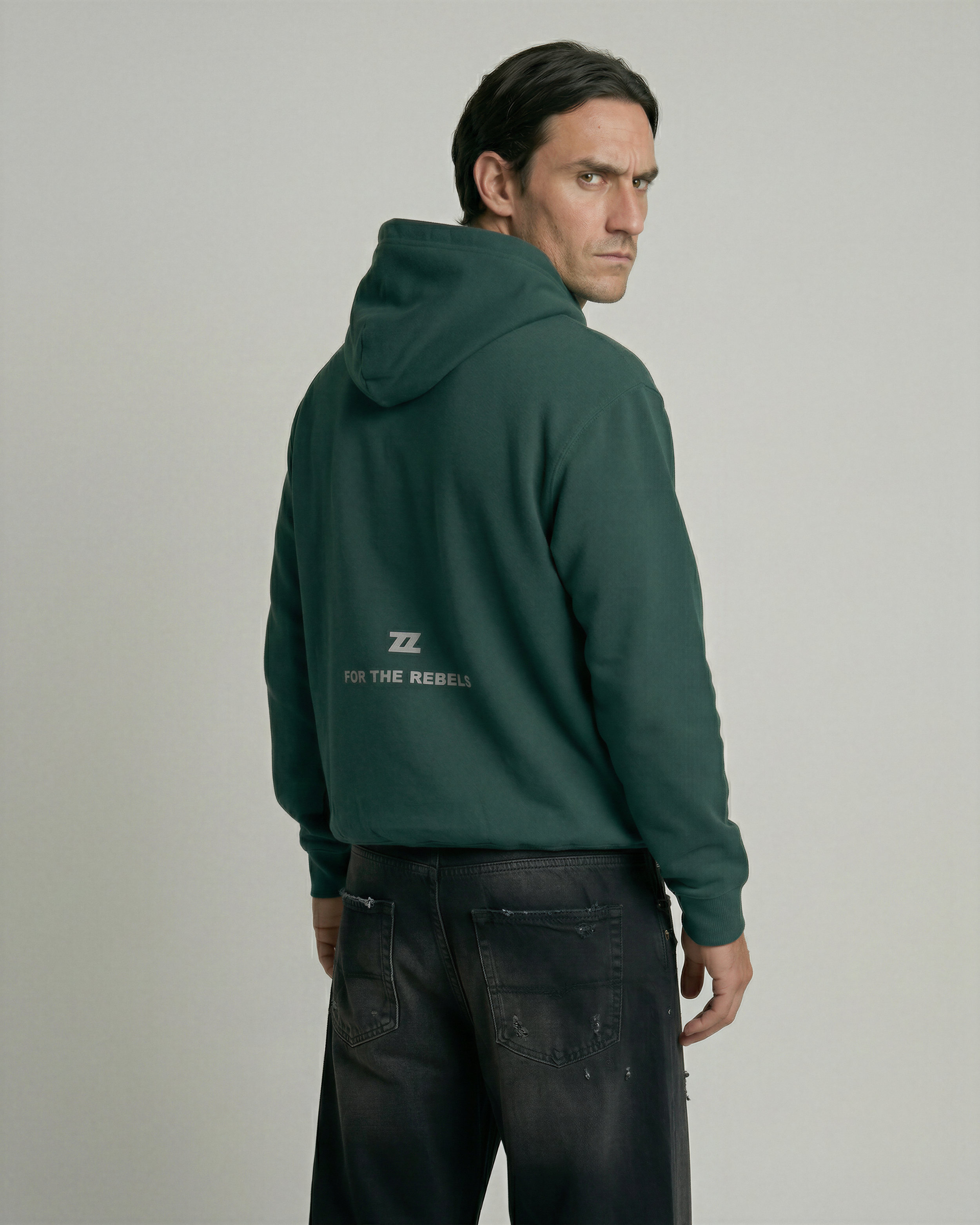 Sudadera FUZZER FOR THE REBELS verde