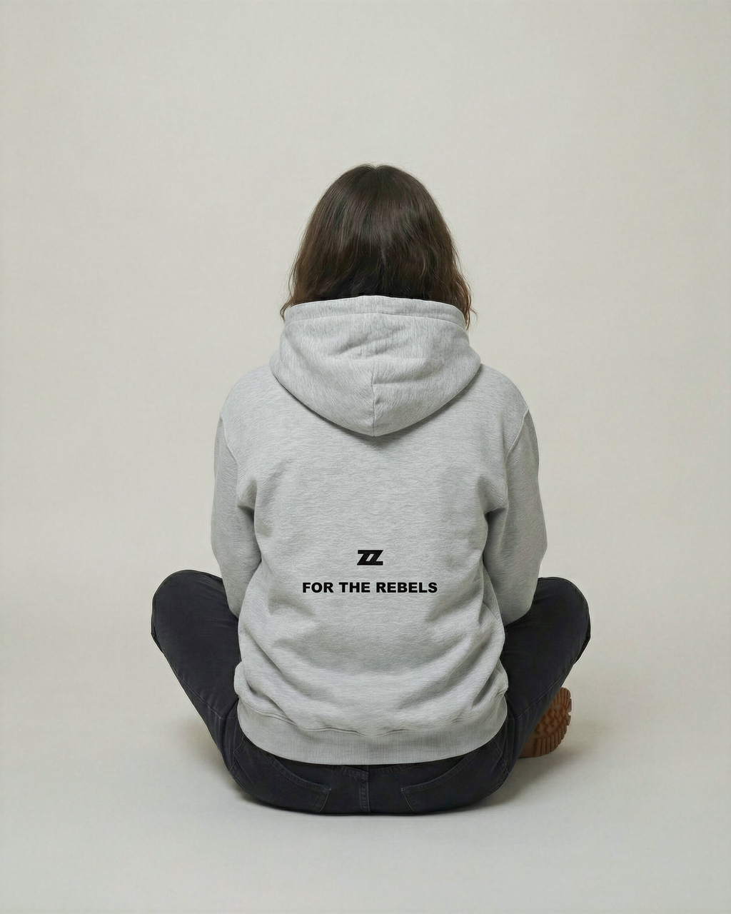 Sudadera FUZZER FOR THE REBELS gris